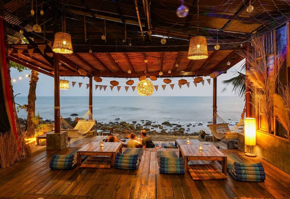 네이처 비치 리조트 수영장