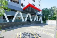 RedDoorz Apartment Near Exit Toll Colomadu Hotel dekat Super Indo Gumpang