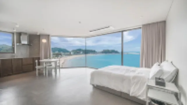 Yangyang Mahalo Hotel (Yangridan-Gil, Jukdo Beach)