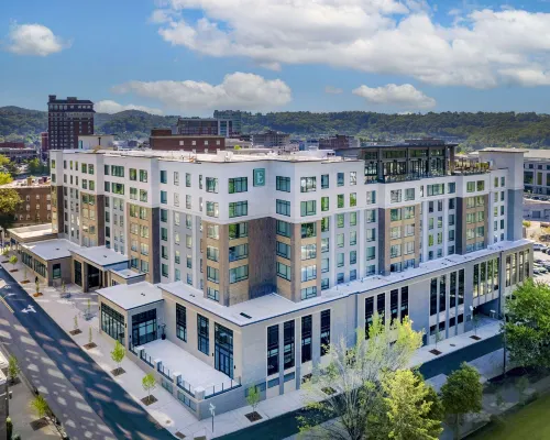 Embassy Suites by Hilton Asheville Downtown Hotels in Asheville