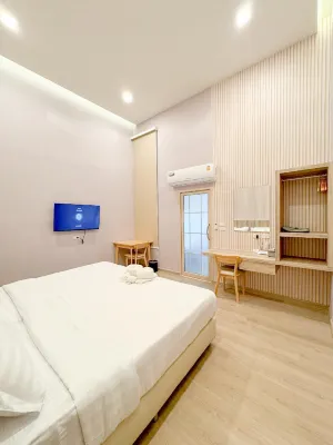 JapanTown Hoteles en Samut Prakan