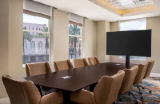 新奧爾良運河聖法國區希爾頓歡朋套房酒店