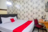 RedDoorz at Jalan Japaris Medan Hotels in Medan Area