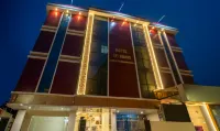 Treebo Taj Square, 10 Mins from Airport