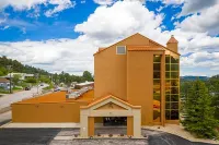 Hampton Inn by Hilton Lead Hotels in South Lawrence