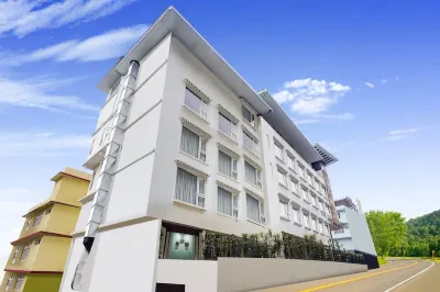 The Fern Denzong Hotel & Spa Gangtok Hotels near Kandoika