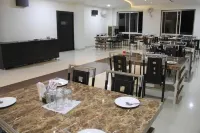 Hotel Devraj Palace Hotels in Maheshwar