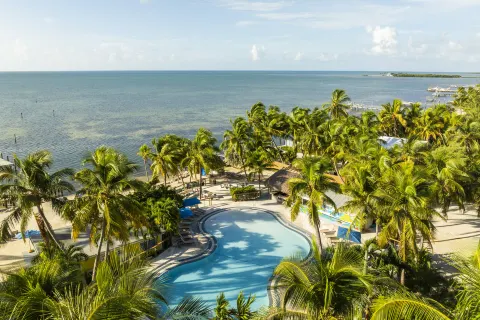 La Siesta Resort & Villas