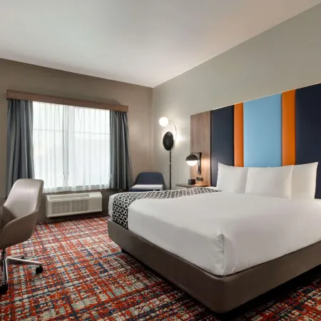 La Quinta Inn & Suites by Wyndham Oxford - Anniston