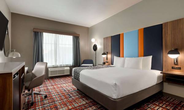 La Quinta Inn & Suites by Wyndham Oxford - Anniston