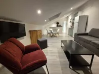 Le Mazagran Hotels in Pierrelatte