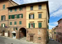 B&B San Francesco Hotell i 