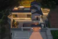 Hoshiga Pool Villa