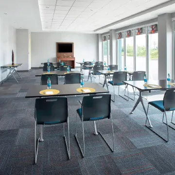 Aloft Buffalo Airport