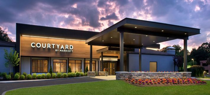 Courtyard Poughkeepsie Hotels in Dutchess County