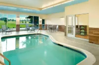 Fairfield Inn & Suites Hendersonville Flat Rock - Pools