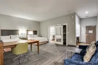 Hampton Inn & Suites Dallas/Ft. Worth Airport South - 2-Star