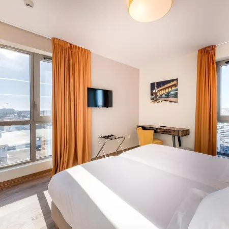 All Suites Appart Hôtel | Bordeaux Centre Gare Отели рядом с достопримечательностью «Железнодорожный вокзал Бордо»