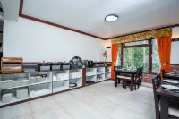 Summit Sherpa Mountain Hotel & Spa - breakfast