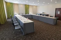 Staybridge Suites SAN LUIS POTOSI by IHG - Bãi đậu xe