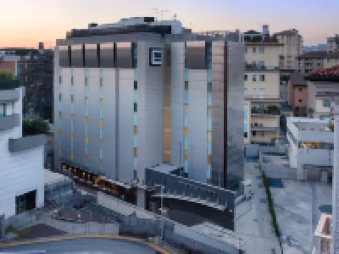 เอ็นเอช แบร์กาโม โรงแรมในแบร์กาโม