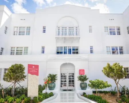 Iberostar Waves Miami Beach Hotels in Miami Beach
