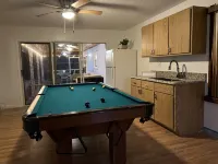 Pool house - heated pool in heart of Melbourne, minutes to beach