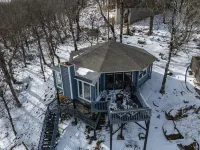 Experience Peak Bliss: Ski-In/Ski-Out Haven, 200FT to Lift, Mtn Views Aplenty! Hotels near Beech Mountain Club