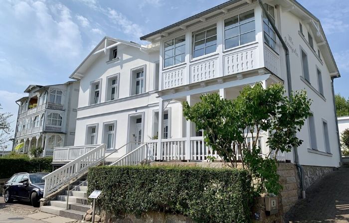 Modern apartment by the sea in the old town of Sassnitz (FW2)