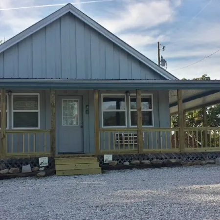 Blanchard Caverns Cabin & 31 Acres on Scenic Hwy 14