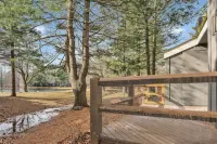 Modern loft w/ pond view near lakes, golf & more!