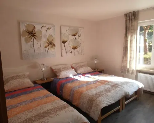 14 Persons Feriënhaus with bar, sauna and Poolbiljart. Hotels in Брілон