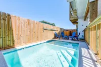 Sunshine on Nine: New Build w/Private Heated Pool, Golf Cart Access & Near Beach