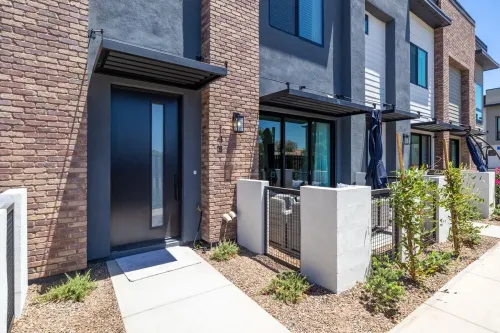 3 Bedroom Townhome in the heart of downtown Gilbert, AZ - Lot 30