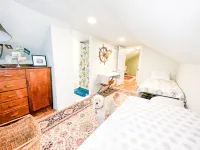 Life is good at the beach! 4br 2.5ba Pet-friendly home w/ Parking. Hotels in Ventnor City