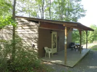 Affordable cabin near Raystown Lake, minutes from Seven Points & Allegrippas Tr Raystown Lake Visitor Center 주변 호텔