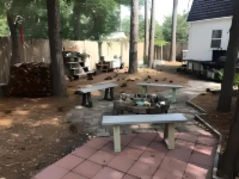 Beautiful 1BR Apt. Near Beach! Inc. Kit, Bath & LR