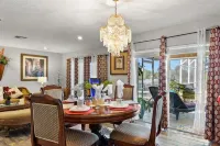 3BR Roman Oasis: Caesar's Place + Heated Pool