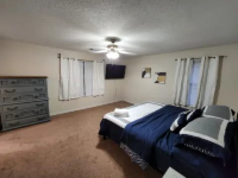 Ranch at Lake Ray Roberts - 10 Acres walk to lake 4 Bed 2 Bath