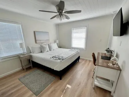 7 Bedroom 2 Floor Canal Home Steps from the Beach!