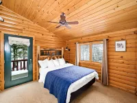 Authentic up North Log Cabin with Modern Comforts Hotels in Lutsen