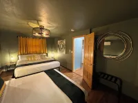 Packer Love on Dove--NEW ENTERTAINMENT GARAGE Hotels near Asylum Rage Room