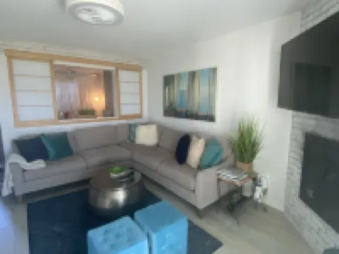 Unobstructed Ocean Views ! A Beautiful Montauk Getaway