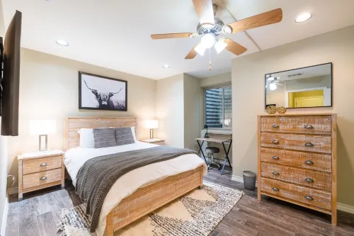 A Unique Experience With Private Elevator, Rooftop Terrace, San Gabriel Views!