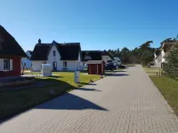 "Käptn 9a" thatched-roof villa with 105 sqm, sauna, fireplace, beach chair, double parking space