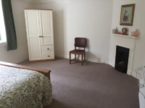 Ideal location on the border between Perthshire and Angus.<br>