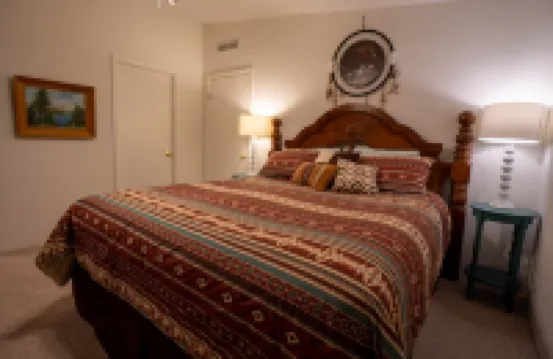 Running Bear · Running Bear on Fort Creek-CraterLake Bungalows