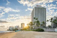 San Juan Marriott Resort & Stellaris Casino Отели рядом с Аэропорт Сан-Хуан Исла Грэйнд