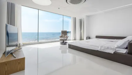 Boryeong Lava Pool Villa