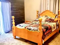 Warm. Cozy. Simple! Northfork WV!  ATV/SxS Friendly! Very spacious! Sleeps 12+